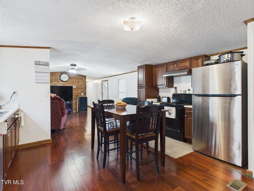 Photo #13: 109 Wampler Street