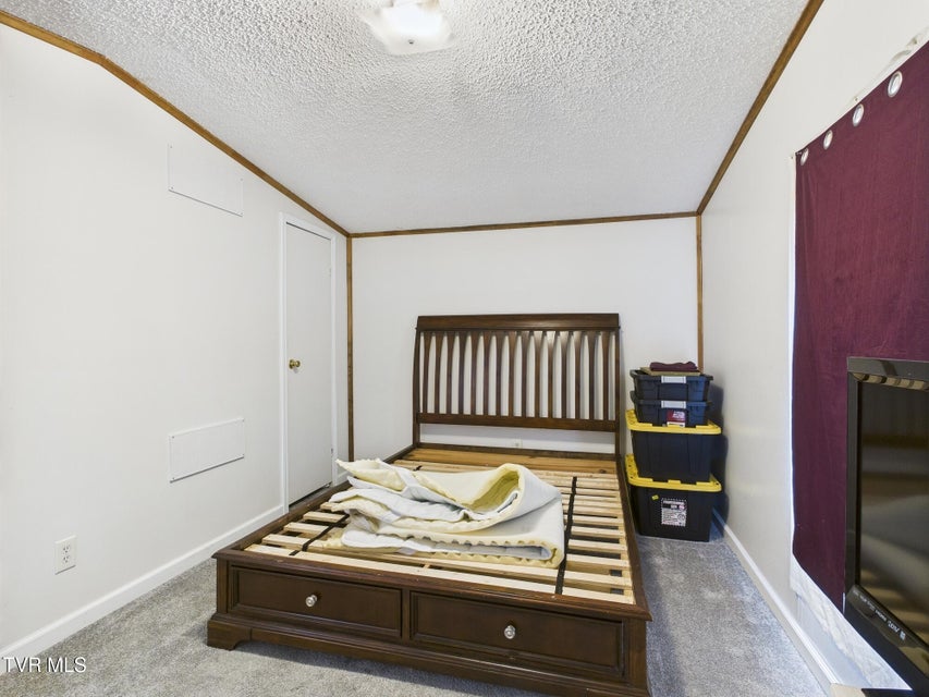 Photo #31: 109 Wampler Street