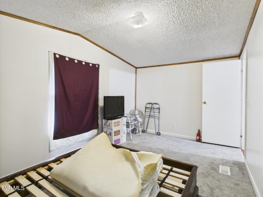 Photo #32: 109 Wampler Street