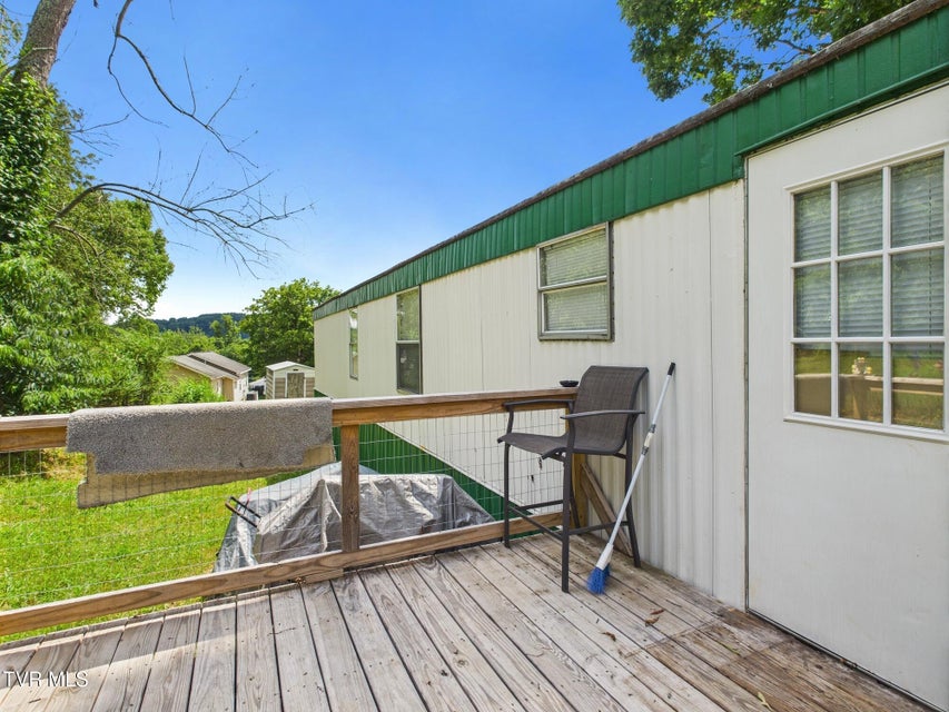 Photo #35: 109 Wampler Street