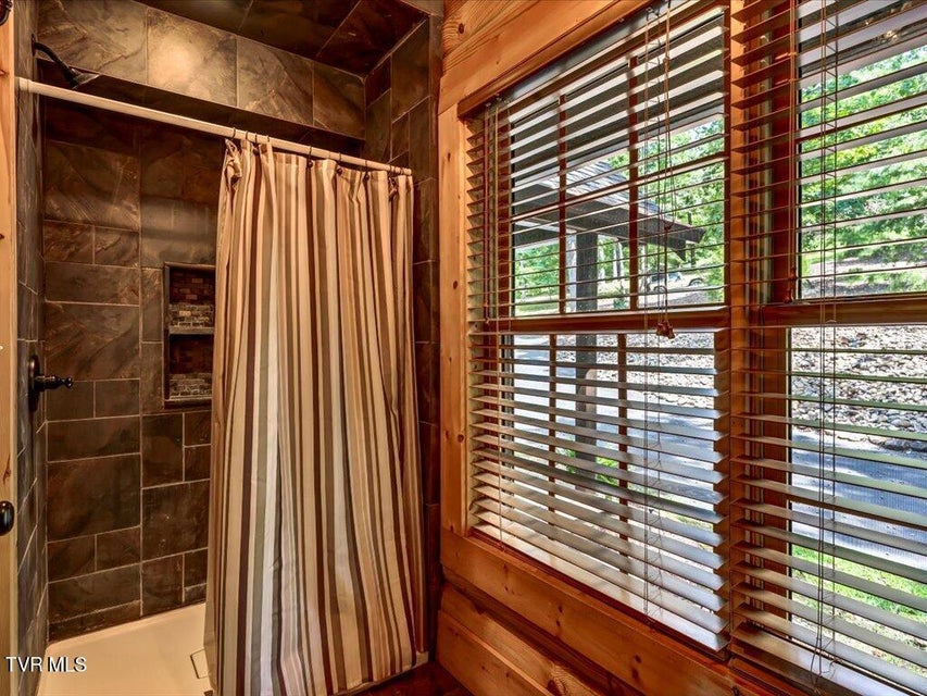 Photo #17: 706 Muskogee Drive