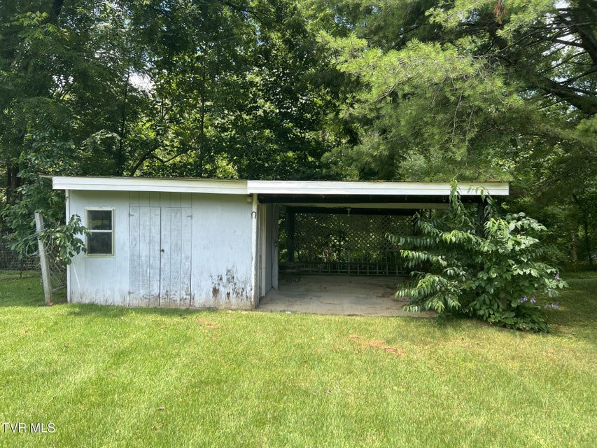 Photo #42: 741 Wood Avenue