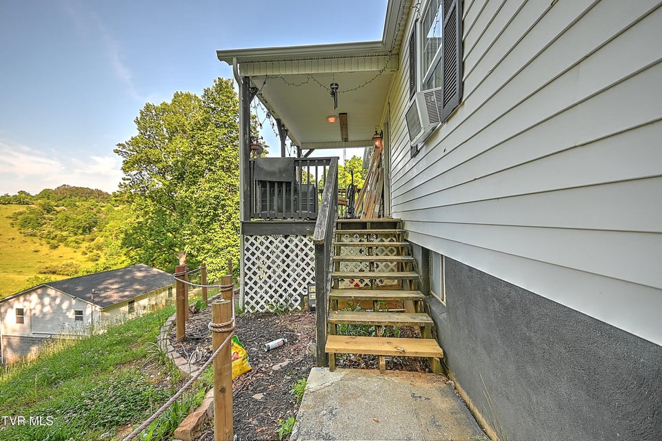 Photo #10: 21209 Lime Hill Road