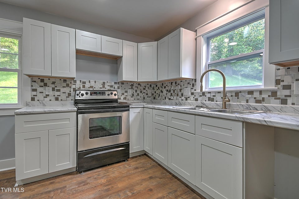 Photo #52: 21209 Lime Hill Road
