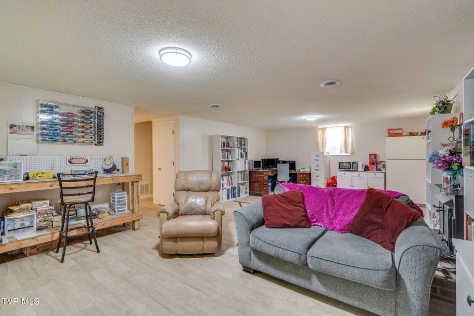 Photo #24: 1806 Dellwood Circle