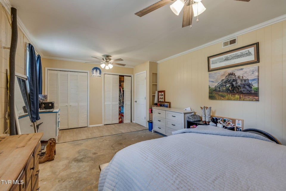 Photo #29: 1806 Dellwood Circle