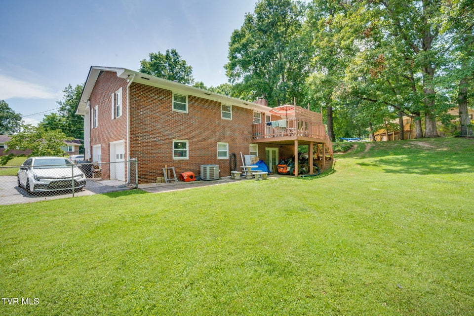 Photo #34: 1806 Dellwood Circle