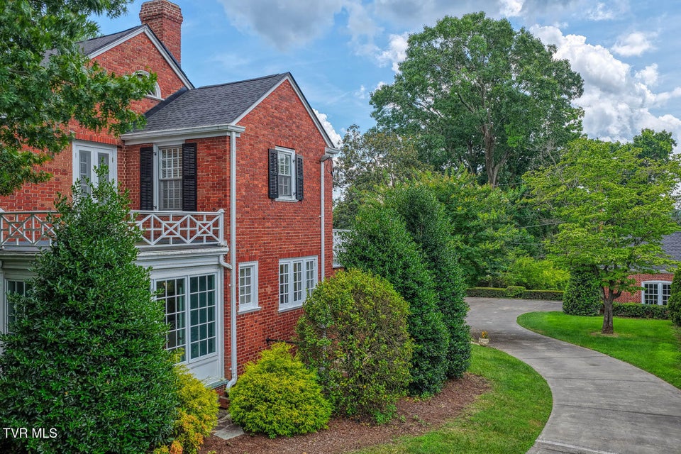 Photo #17: 1261 Watauga Street