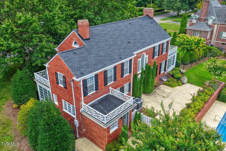 Photo #22: 1261 Watauga Street