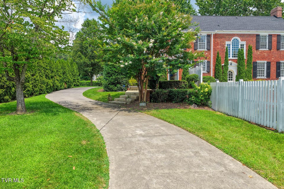 Photo #36: 1261 Watauga Street