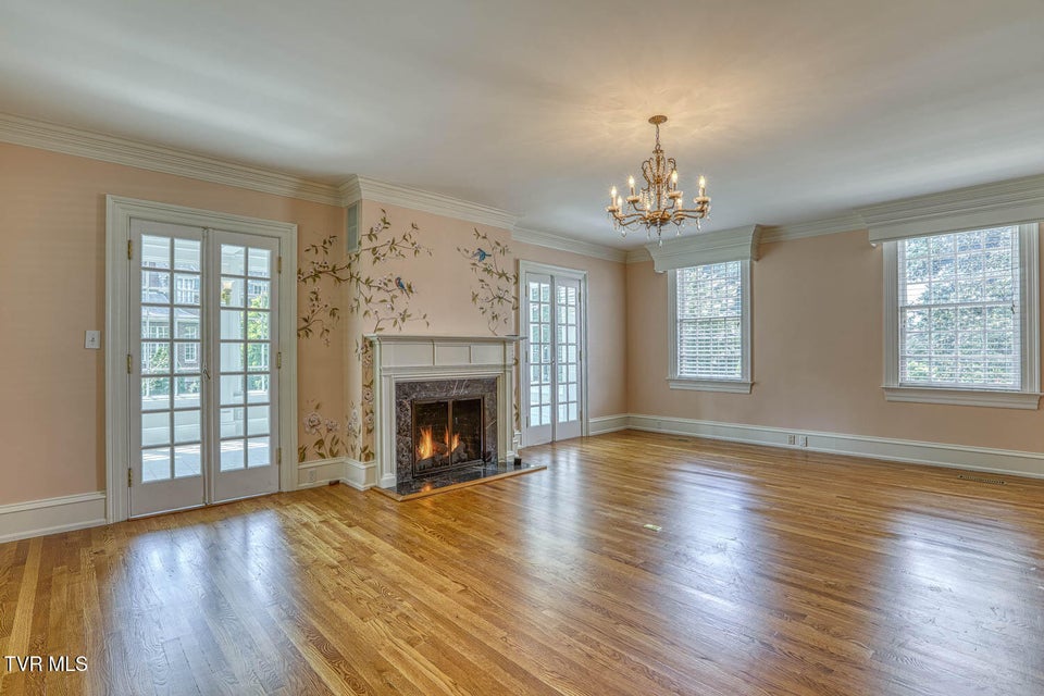 Photo #61: 1261 Watauga Street