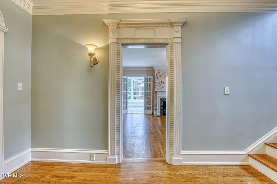 Photo #81: 1261 Watauga Street