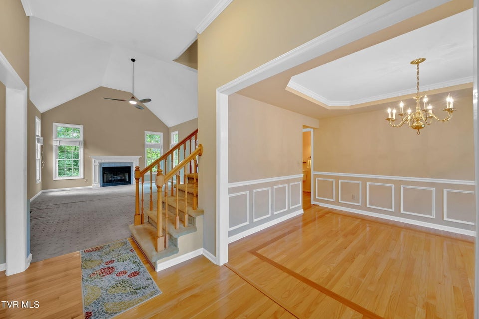 Photo #10: 129 Hillview Court