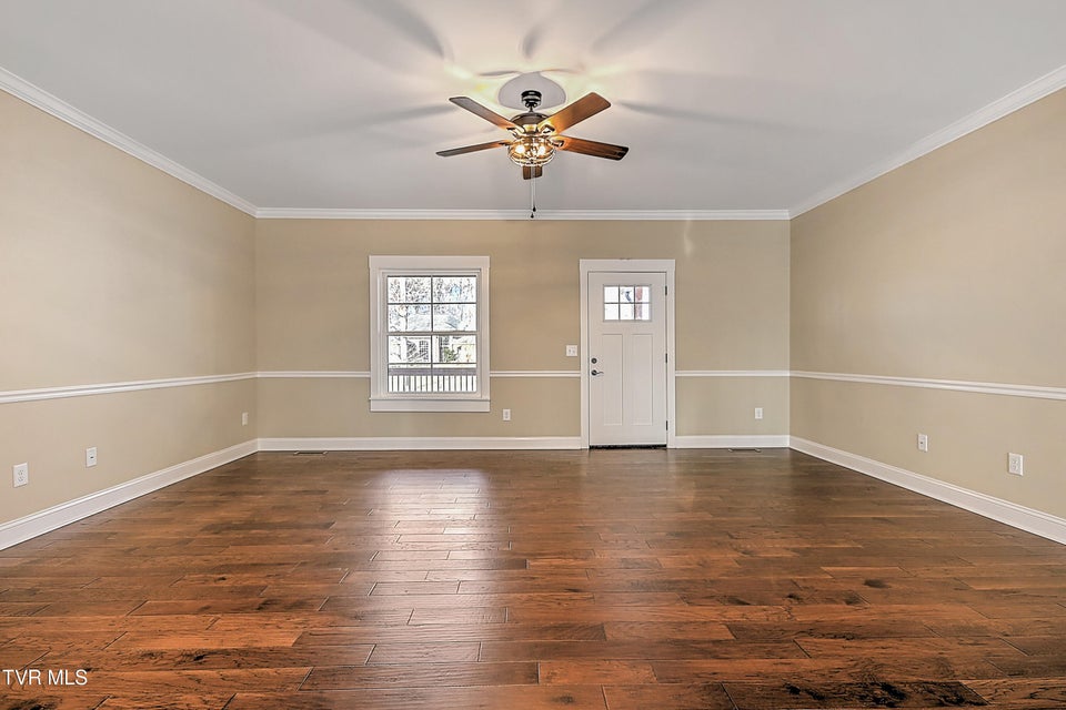 Photo #25: 144 Rosecliff Drive