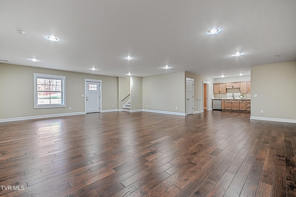 Photo #64: 144 Rosecliff Drive