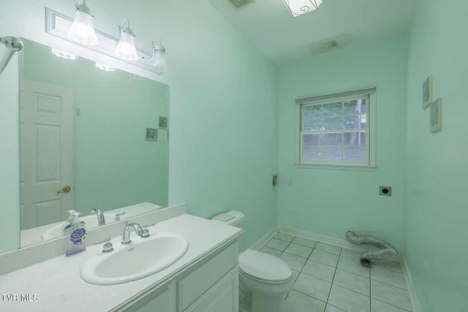 Photo #11: 566 Beechwood Road
