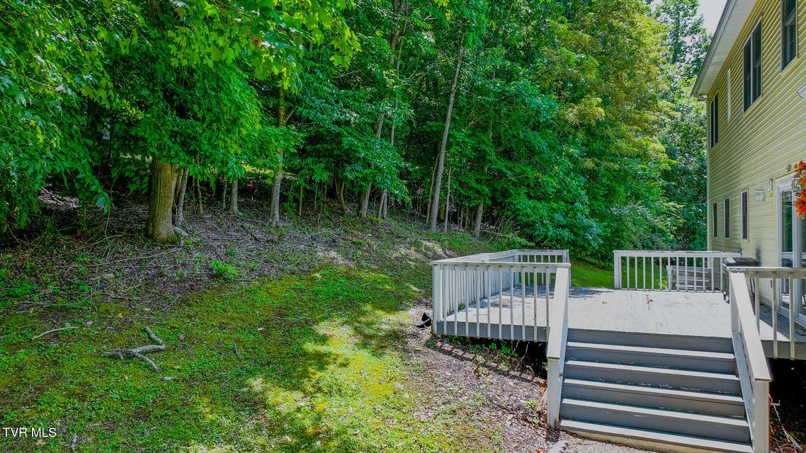 Photo #37: 566 Beechwood Road