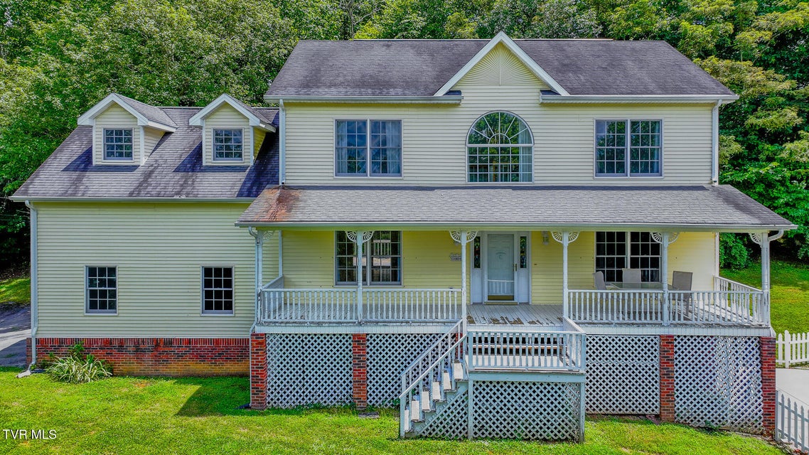 Photo #39: 566 Beechwood Road