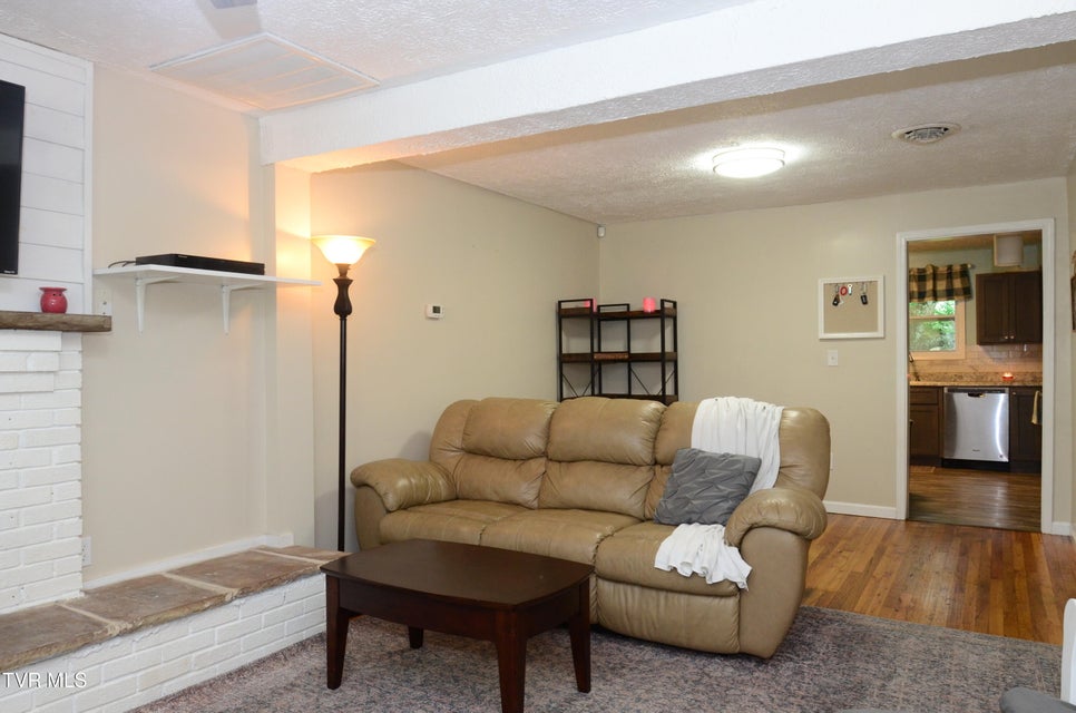 Photo #4: 2165 Steadman Street