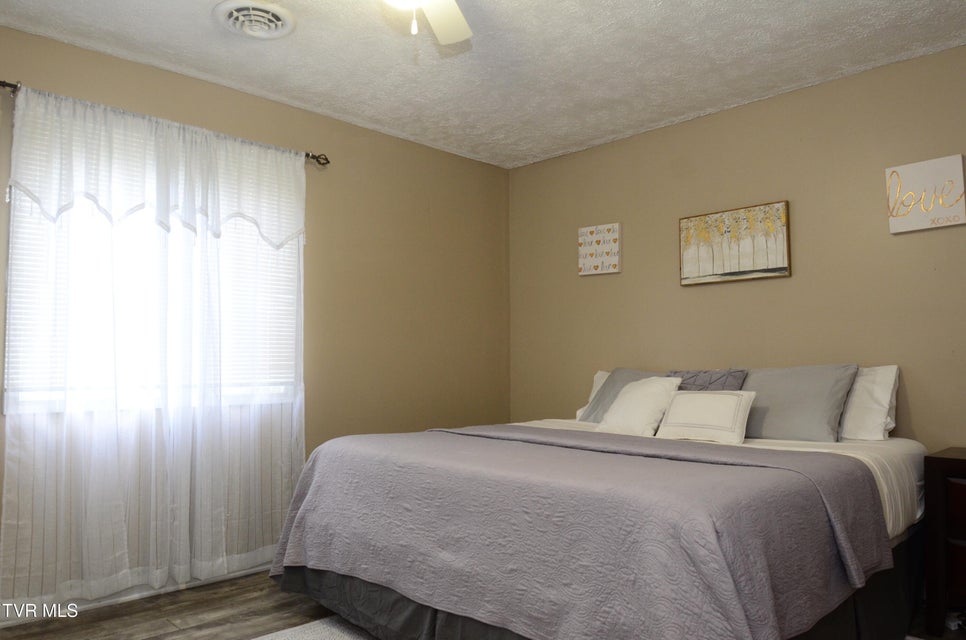 Photo #17: 2165 Steadman Street