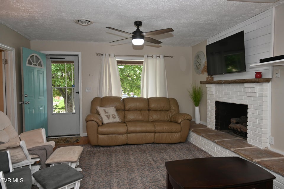 Photo #6: 2165 Steadman Street