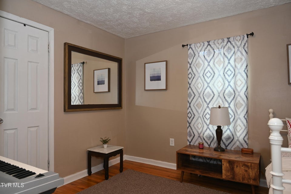 Photo #29: 2165 Steadman Street