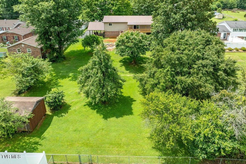 Photo #54: 2122 Hillcrest Drive