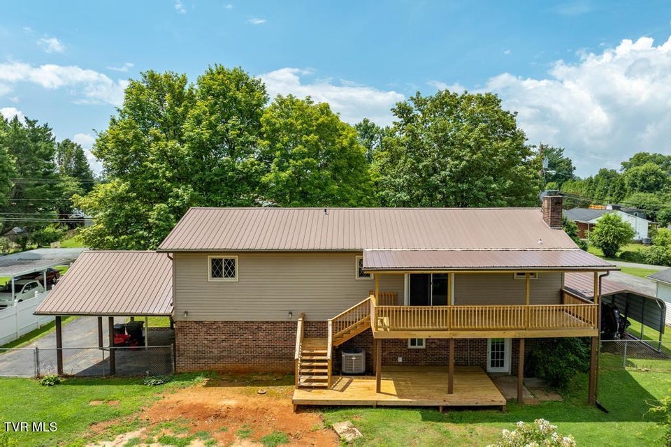 Photo #56: 2122 Hillcrest Drive