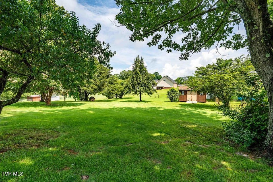 Photo #68: 2122 Hillcrest Drive