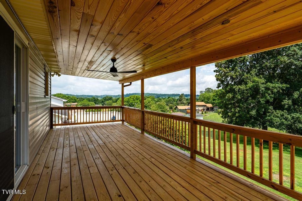 Photo #82: 2122 Hillcrest Drive