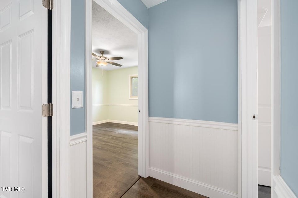 Photo #29: 2122 Hillcrest Drive