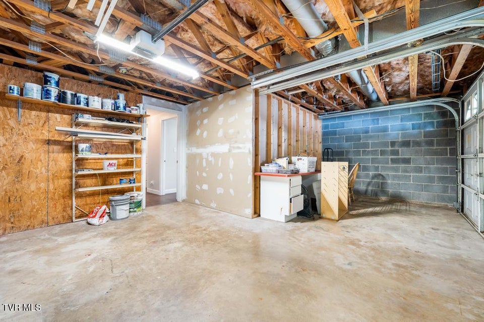 Photo #87: 2122 Hillcrest Drive
