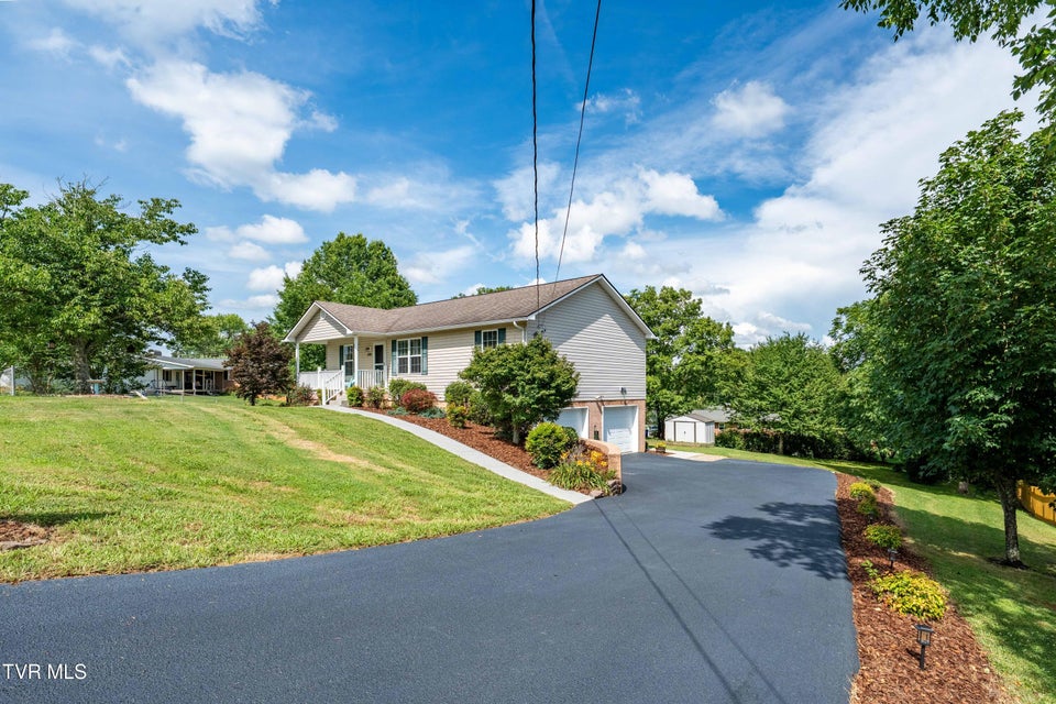 Photo #3: 1306 Greenlee Drive