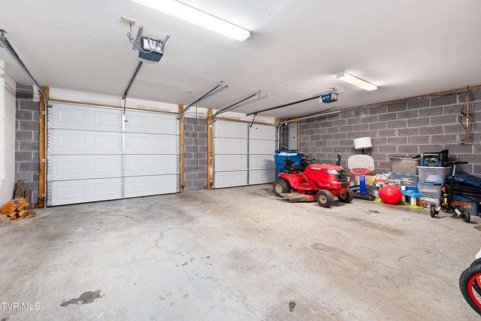 Photo #33: 1306 Greenlee Drive