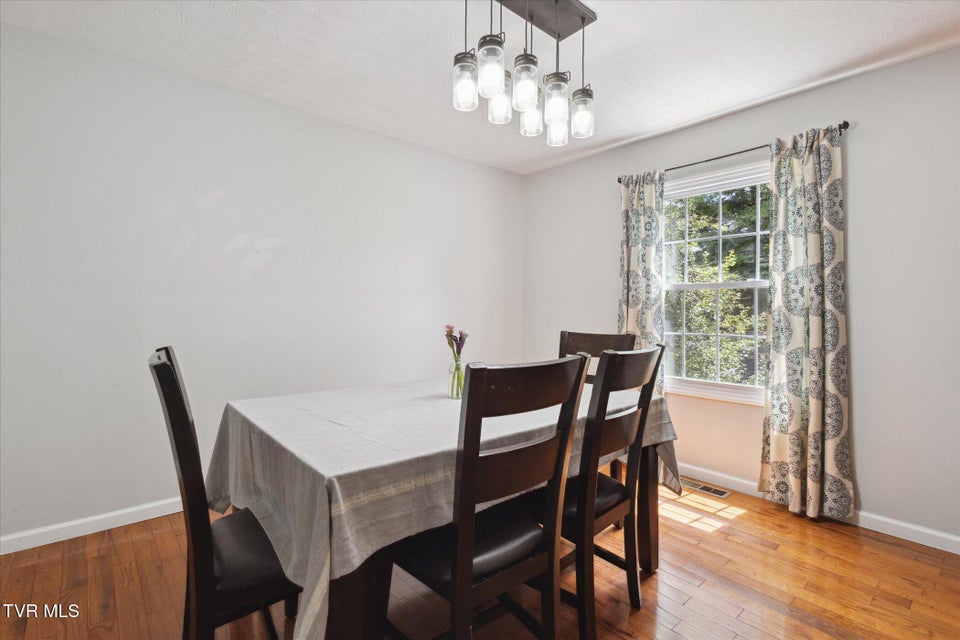 Photo #7: 4404 Stillwood Avenue