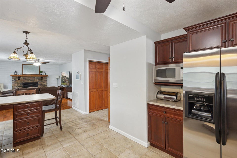 Photo #13: 4404 Stillwood Avenue