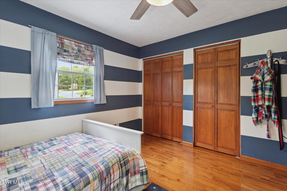 Photo #23: 4404 Stillwood Avenue