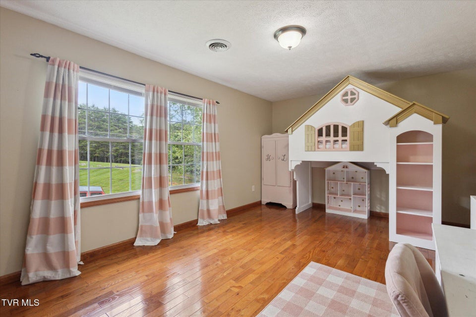 Photo #26: 4404 Stillwood Avenue