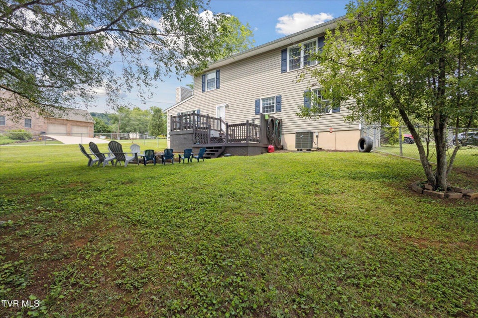 Photo #35: 4404 Stillwood Avenue