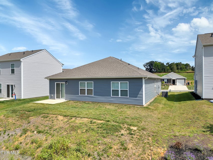 Photo #33: 1245 Cherry Grove