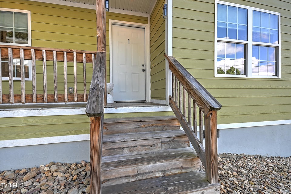 Photo #5: 660 Jena Beth Drive