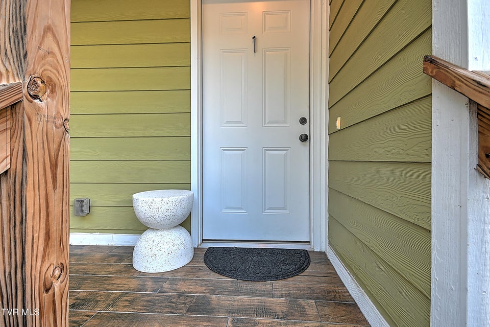 Photo #8: 660 Jena Beth Drive