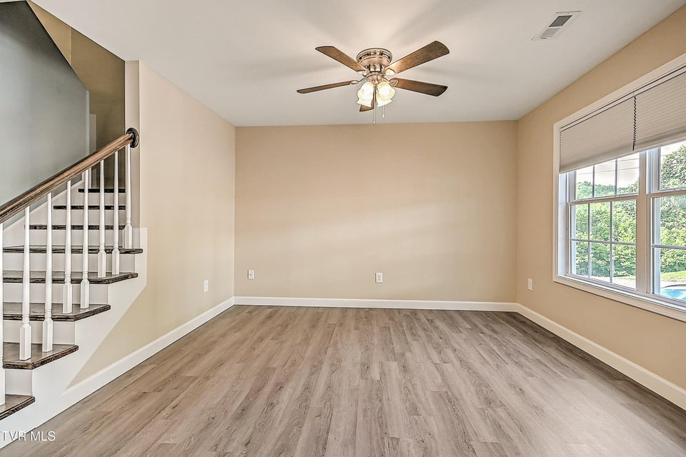 Photo #10: 660 Jena Beth Drive