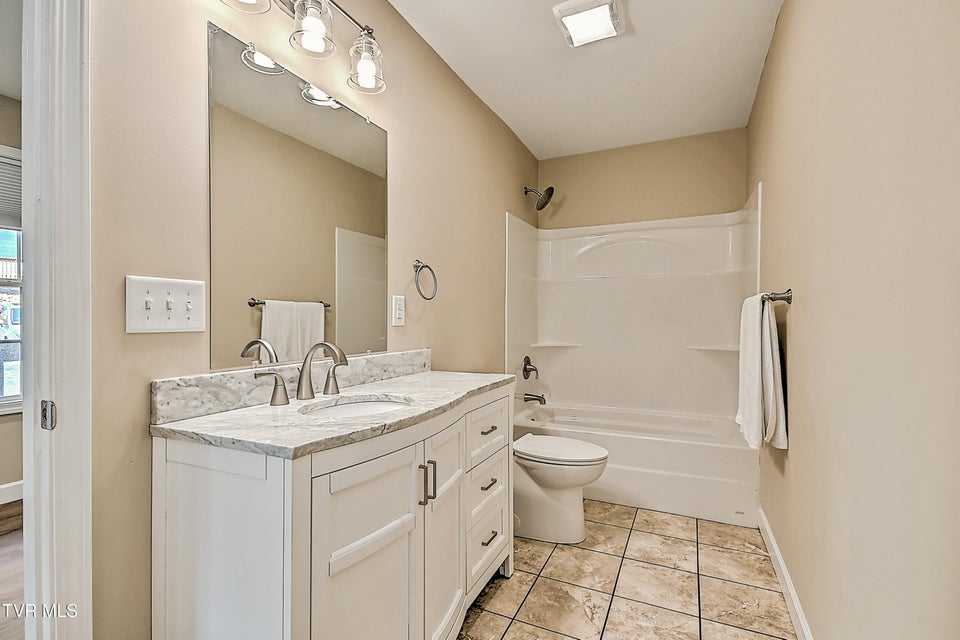 Photo #17: 660 Jena Beth Drive