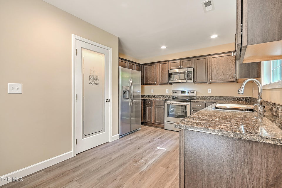 Photo #23: 660 Jena Beth Drive