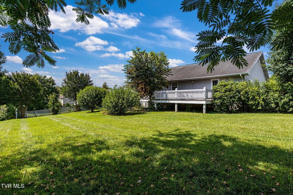 Photo #28: 115 Wayland Drive