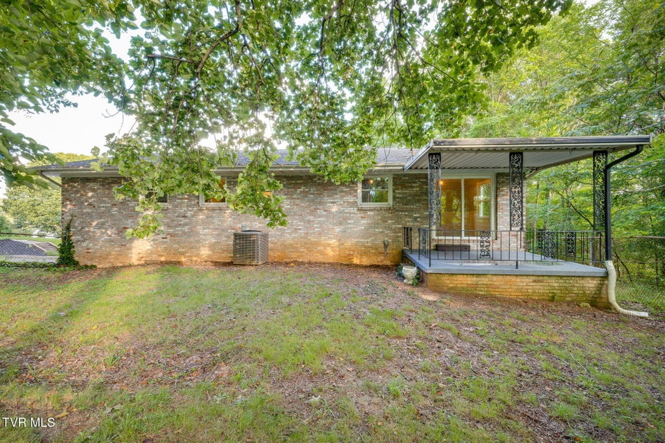 Photo #29: 3513 Crest Road