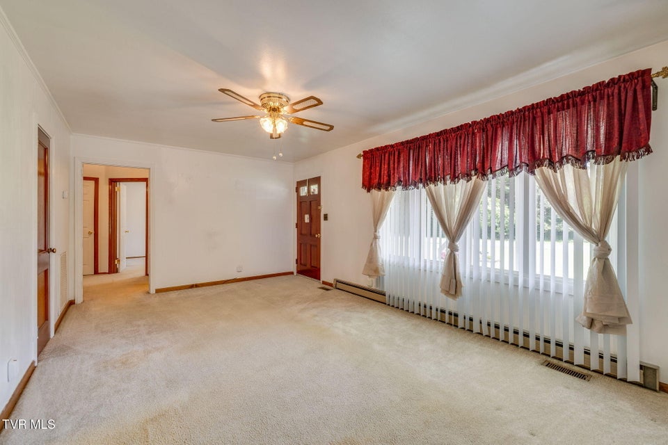 Photo #8: 2603 Mimosa Lane