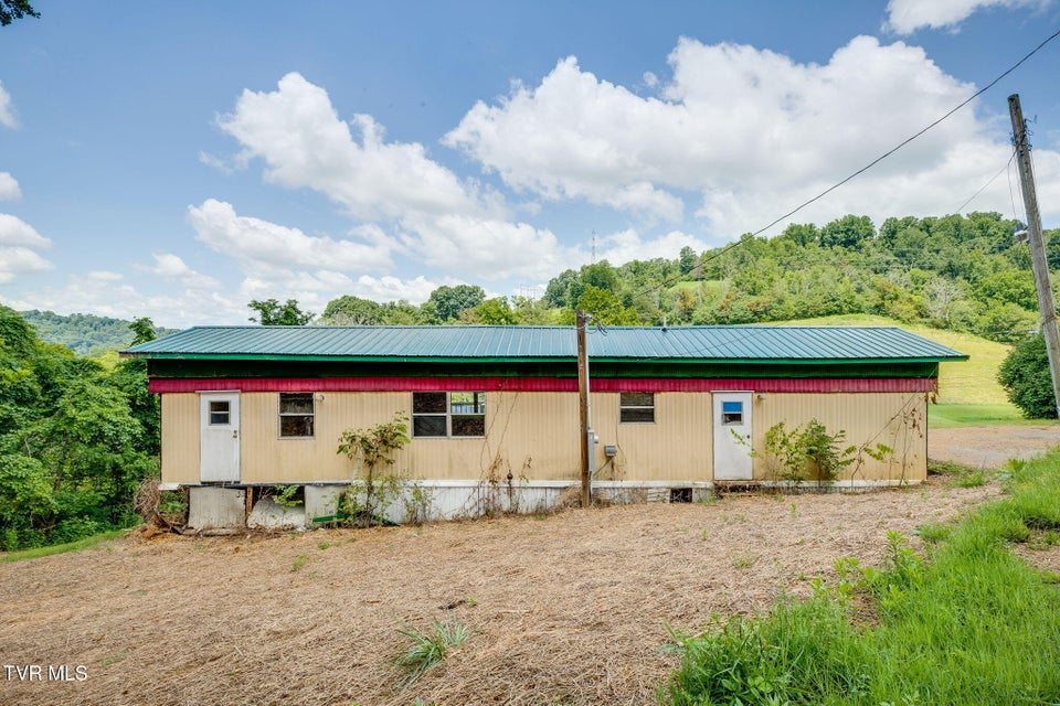 Photo #20: 899 -901 Watauga Road