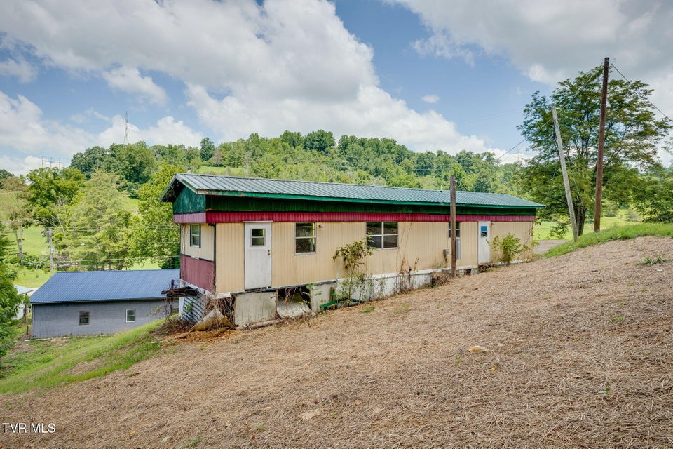 Photo #22: 899 -901 Watauga Road